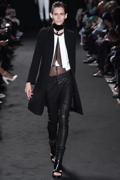 Look 2
